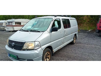 Autovettura TOYOTA