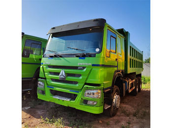 Autocarro ribaltabile SINOTRUK HOWO