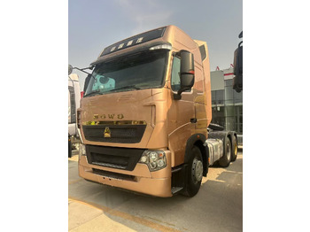 Trattore stradale SINOTRUK HOWO