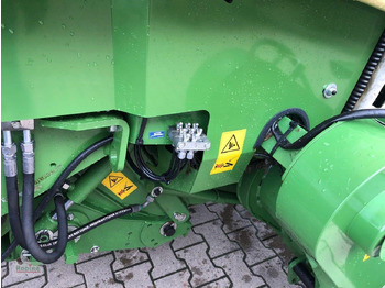 Rotopressa Krone Comprima V 150 XC: foto 4 Rotopressa Krone Comprima V 150 XC: foto 4