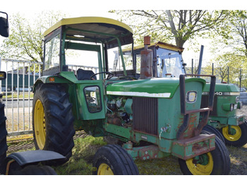 Trattore JOHN DEERE 2130