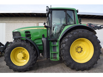 Trattore JOHN DEERE 7530