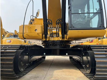 Escavatore cingolato CATERPILLAR 320