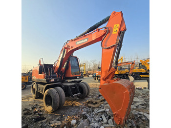 Escavatore gommato Doosan DX150W-9C: foto 4