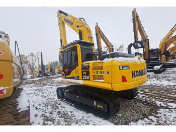 Escavatore cingolato KOMATSU PC200-8