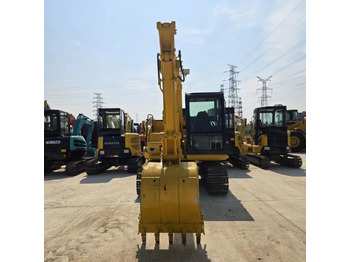 Escavatore cingolato KOMATSU PC70-8