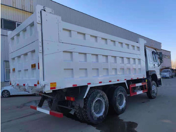 Autocarro ribaltabile SINOTRUK HOWO