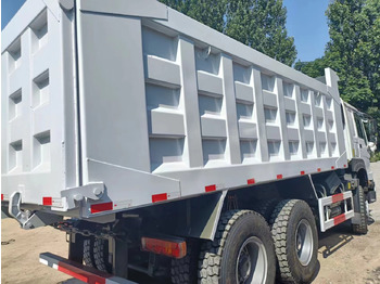 Autocarro ribaltabile SINOTRUK HOWO