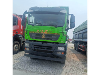 Leasing di SINOTRUK HOWO SINOTRUK HOWO: foto 2