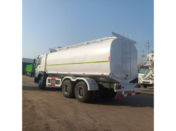 Camion cisterna SINOTRUK HOWO: foto 5