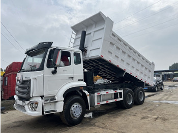 Autocarro ribaltabile SINOTRUK HOWO