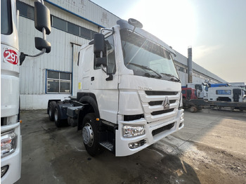 Trattore stradale SINOTRUK HOWO