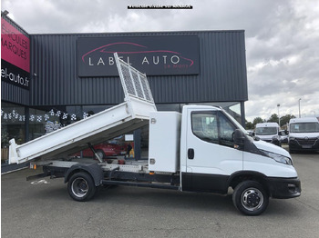 Furgone ribaltabile IVECO Daily 35c16