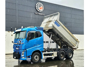 Autocarro ribaltabile VOLVO FH16 750