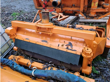 Trincia a martelli/ Trinciatrice MULAG