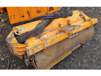 Trincia a martelli/ Trinciatrice DÜCKER