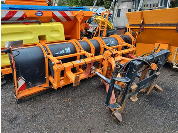 Lama neve UNIMOG