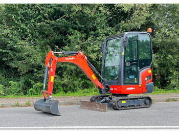 Miniescavatore KUBOTA KX016-4