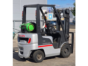 Leasing di Nissan L01A15 Nissan L01A15: foto 2 Leasing di Nissan L01A15 Nissan L01A15: foto 2