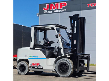 Carrello elevatore diesel UNICARRIERS