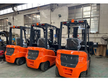 Carrello elevatore elettrico nuovo NEW MAXUS 2500 kg Electric Forklift Warranty up to 10 YEARS НОВИЙ Електричний MAXUS Візок для вантажів 2500 кг Гарантія до 10 РОКІВ NOWY Elektryczny MAXUS widłowy 2500 kg Gwarancja do 10 LAT: foto 4
