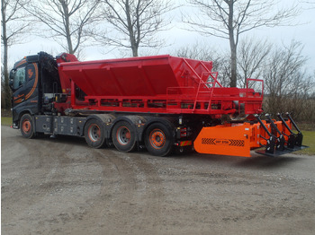 Leasing di GST  1500-3000  Gravel Road leveler box laying of gravel  for trucks and tractor GST  1500-3000  Gravel Road leveler box laying of gravel  for trucks and tractor: foto 1