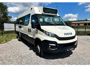 Autobus extraurbano IVECO Daily