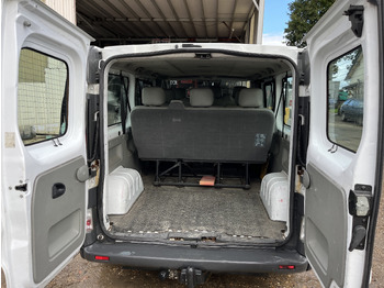 Leasing di Renault Trafic 1L9 dci 80cv 9 places Renault Trafic 1L9 dci 80cv 9 places: foto 5