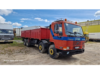 Autocarro ribaltabile VOLVO FL 10 8x4: foto 3