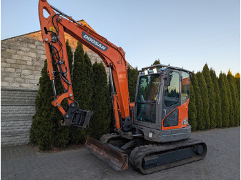 Escavatore DOOSAN DX60