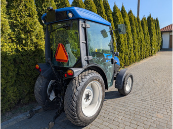 Trattore piccolo New Holland T3040F: foto 4