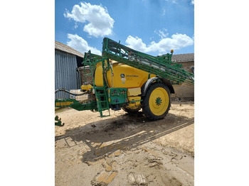 Polverizzatore trainato JOHN DEERE