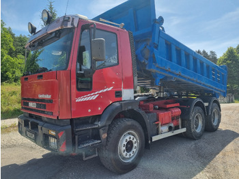 Autocarro ribaltabile IVECO EuroTrakker