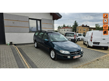 Autovettura OPEL