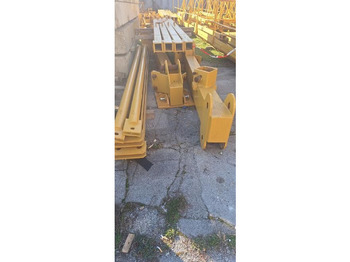 Gru a torre LIEBHERR