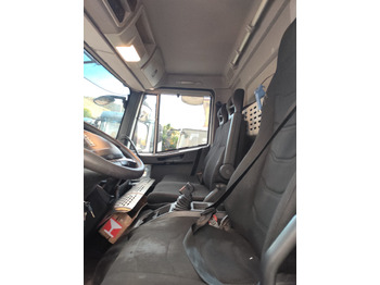 Camion con gru, Autocarro ribaltabile IVECO EUROCARGO 120-210: foto 4 Camion con gru, Autocarro ribaltabile IVECO EUROCARGO 120-210: foto 4