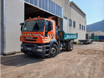 Camion con gru IVECO Stralis