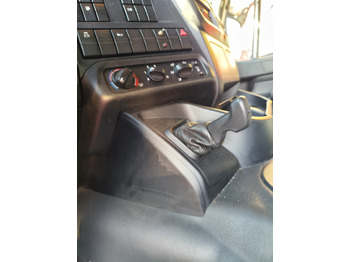 Autocarro furgonato IVECO STRALIS AD 260S31 XP: foto 2