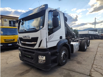 Autocarro ribaltabile IVECO Stralis