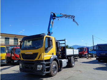 Camion con gru IVECO Stralis