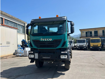 Autocarro telaio IVECO TRAKKER 190T41: foto 5