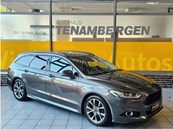 Autovettura FORD