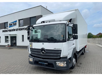 Autocarro furgonato MERCEDES-BENZ Atego 818