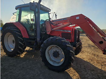 Trattore MF 6270 with front loader, under 6000 hours: foto 2