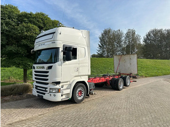 Autocarro telaio SCANIA R 730