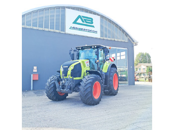 Trattore CLAAS Axion 810