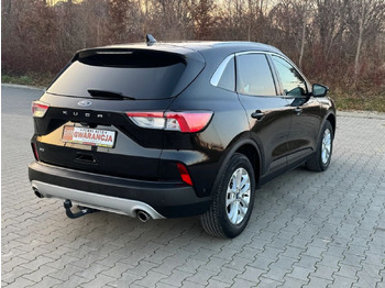 SUV/ Fuoristrada Ford Kuga Ford 2.0 EcoBlue AWD Titanium X Kamery: foto 2