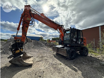 Escavatore gommato HITACHI ZX140W-5