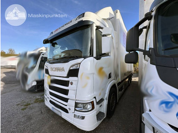 Autocarro furgonato SCANIA R 580