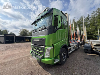 Camion trasporto legname VOLVO FH16 550